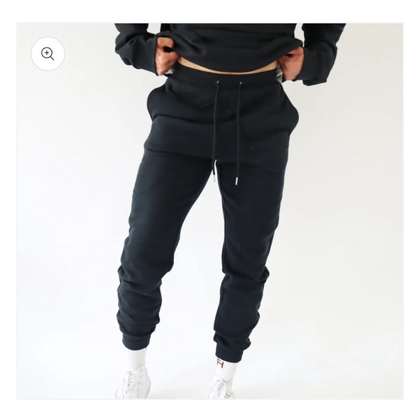 First Health Faith Joggers || - Picture 5 of 5